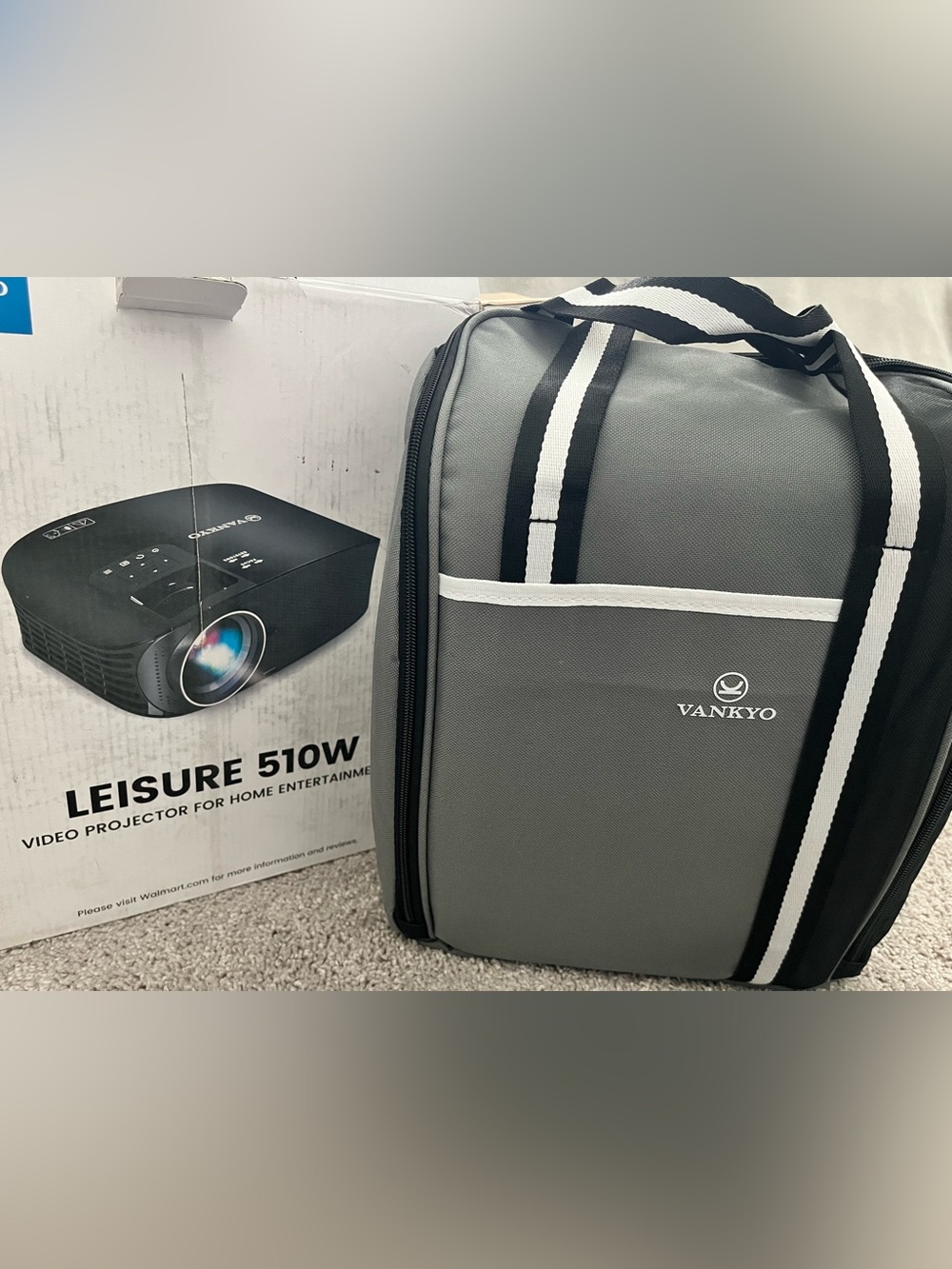 Vankyo Leisure 510W projector & Projector Bag